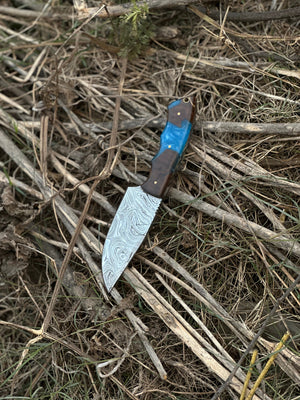 Gutting Knives – 10" Handmade Damascus Steel Hunting Knife with Rosewood or Resin Handle & Leather Sheath