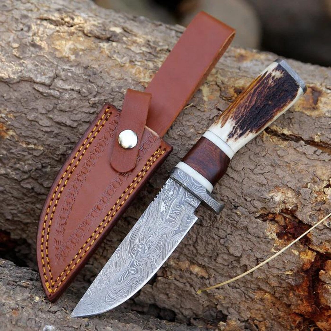 Damascus Steel Hunting Knife – 10" with Damascus Steel Guard &amp; Stag Horn Handle, Includes Leather Sheath