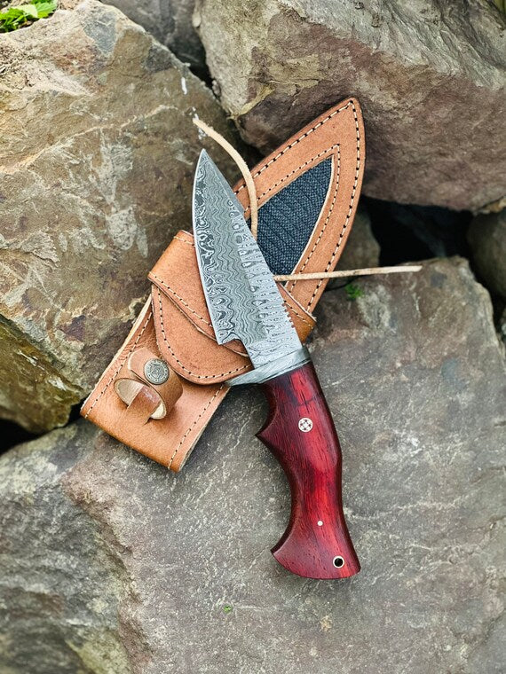 Hunting Skinning Knife – 10" Damascus Steel Blade with Pakkawood Handle &amp; Leather Sheath