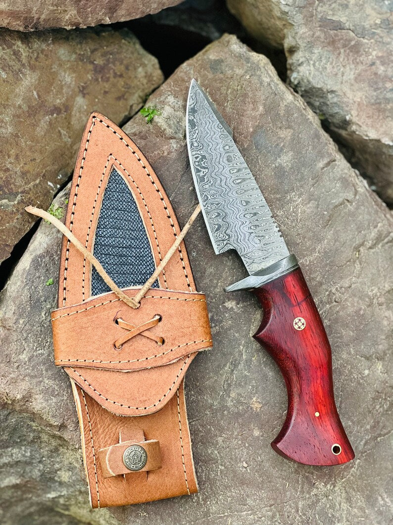 Hunting Skinning Knife – 10" Damascus Steel Blade with Pakkawood Handle &amp; Leather Sheath