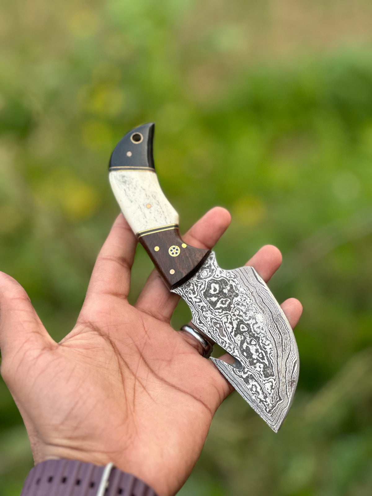 Custom Handmade Damascus Steel Guthook Skinning Knife with Rosewood, Camel Bone &amp; Black Sheet Handle - 7.5” with Leather Sheath