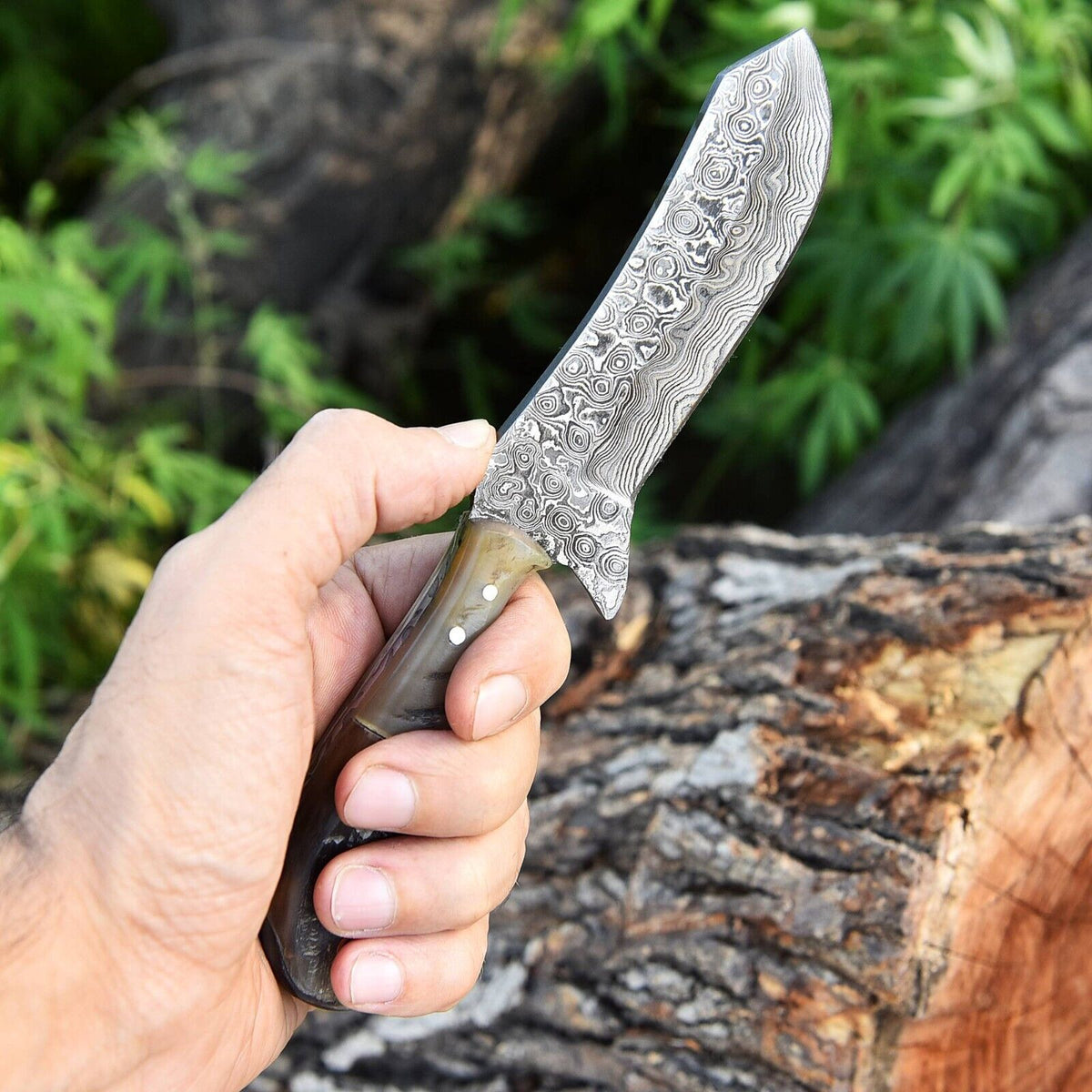 Whiskey Knives Out – 4-Inch Damascus Steel Blade with Sheep Horn Handle