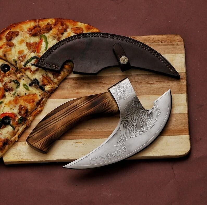 Axe Pizza Cutter – Custom Hand-Engraved J2 Steel Blade with Wooden Handle