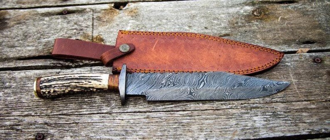 Damascus Steel 1800s Bowie Knife – 15" with Damascus Steel Guard &amp; Stag Horn Handle, Includes Leather Sheath