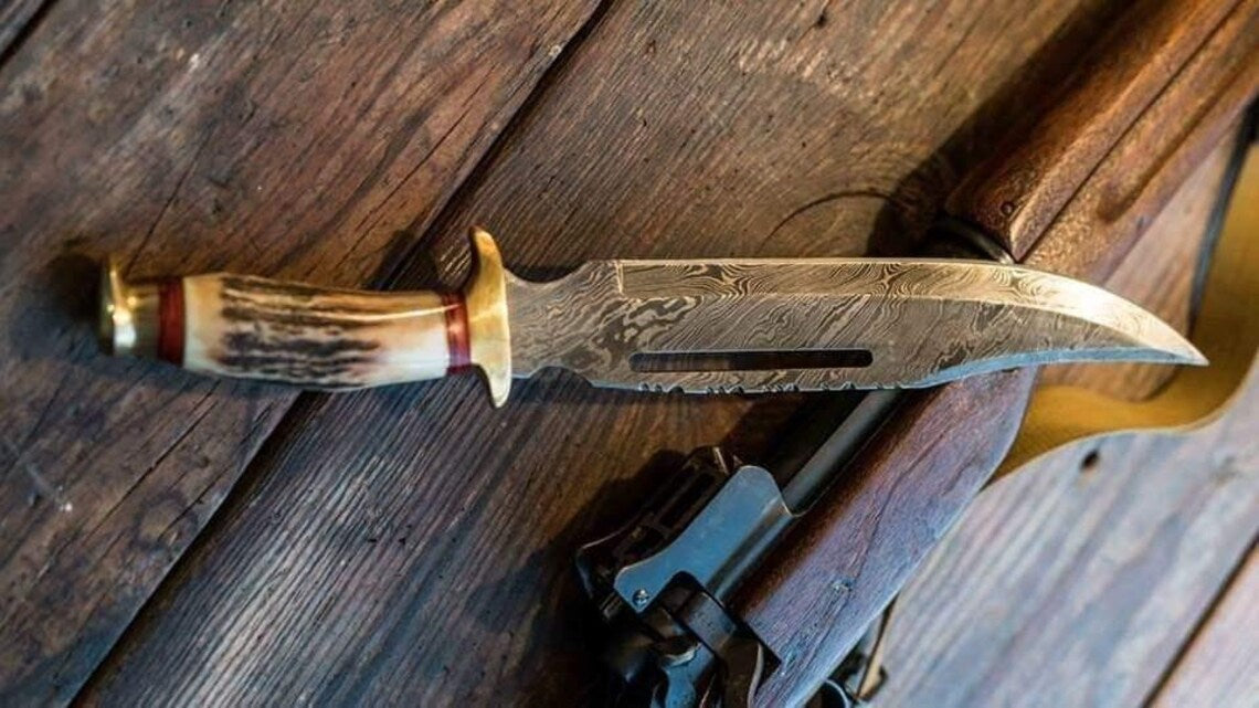 Damascus Steel Vintage Bowie Knife – 13" with Brass Guard &amp; Stag Horn Handle, Comes with Leather Sheath