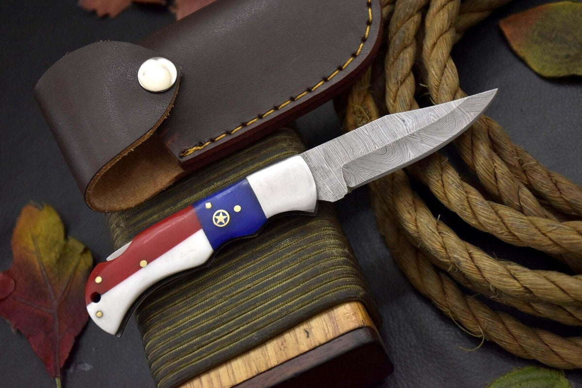 Handcrafted Damascus Steel Pocket Knife – Texas Flag Handle &amp; Leather Sheath | Collectible EDC Gift