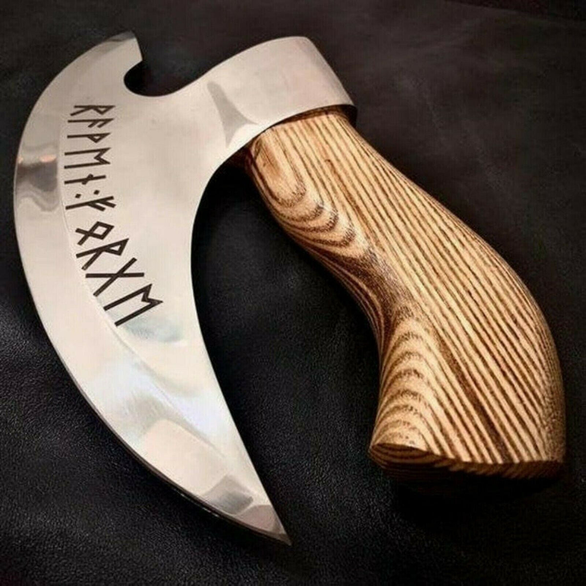 : Axe Pizza Cutter - Custom Hand Engraved with J2 Steel Blade
